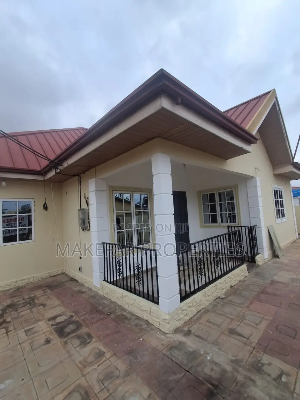 3bdrm House in Lake Side Estate for rent