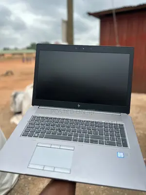 Laptop HP ZBook 17 G6 32GB Intel Core i7 HDD+SSD 1T