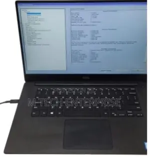 Laptop Dell Precision 5520 8GB Intel Core i7 SSD 256GB