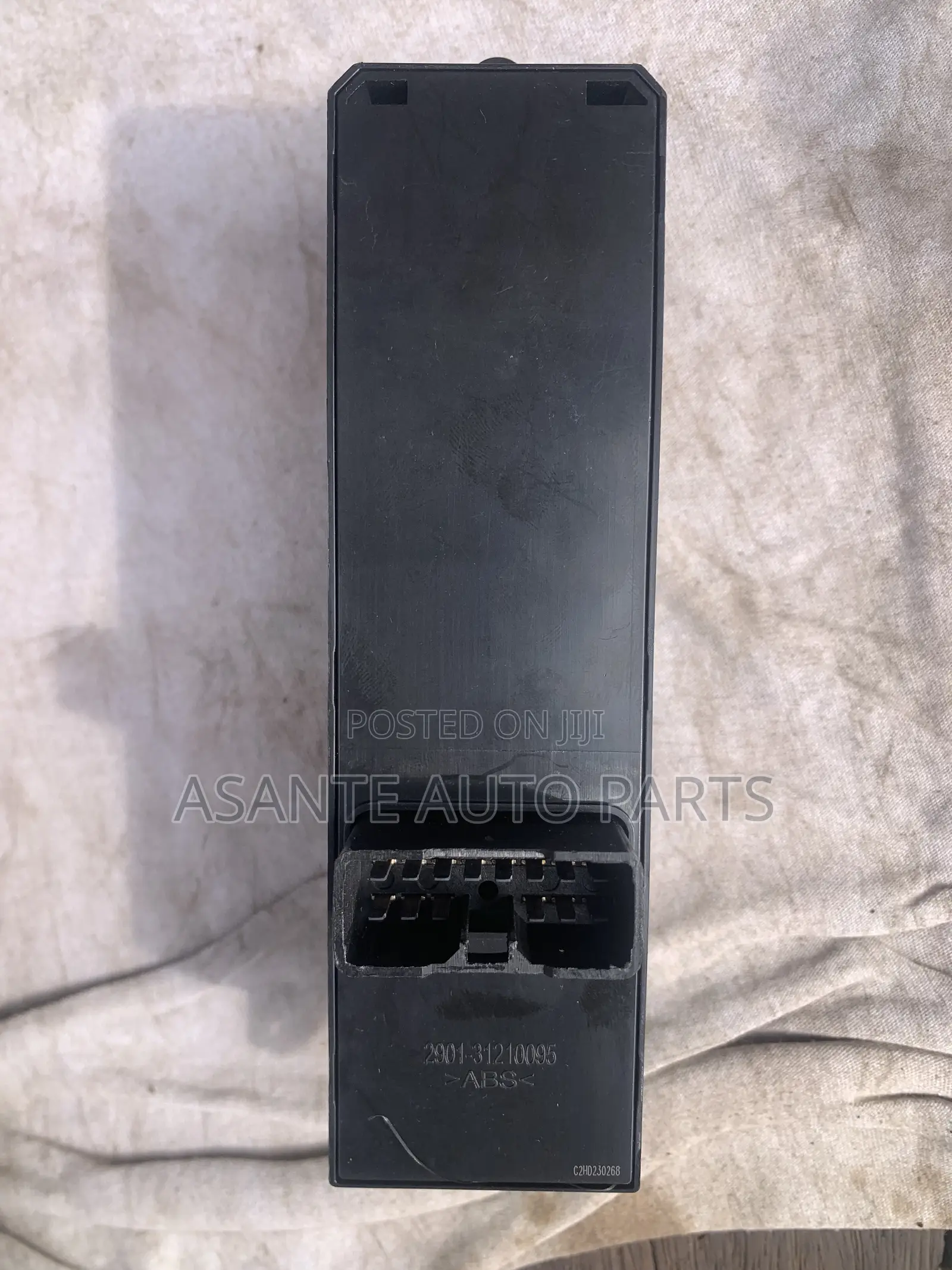 Mitsubishi Pajero Door Switch