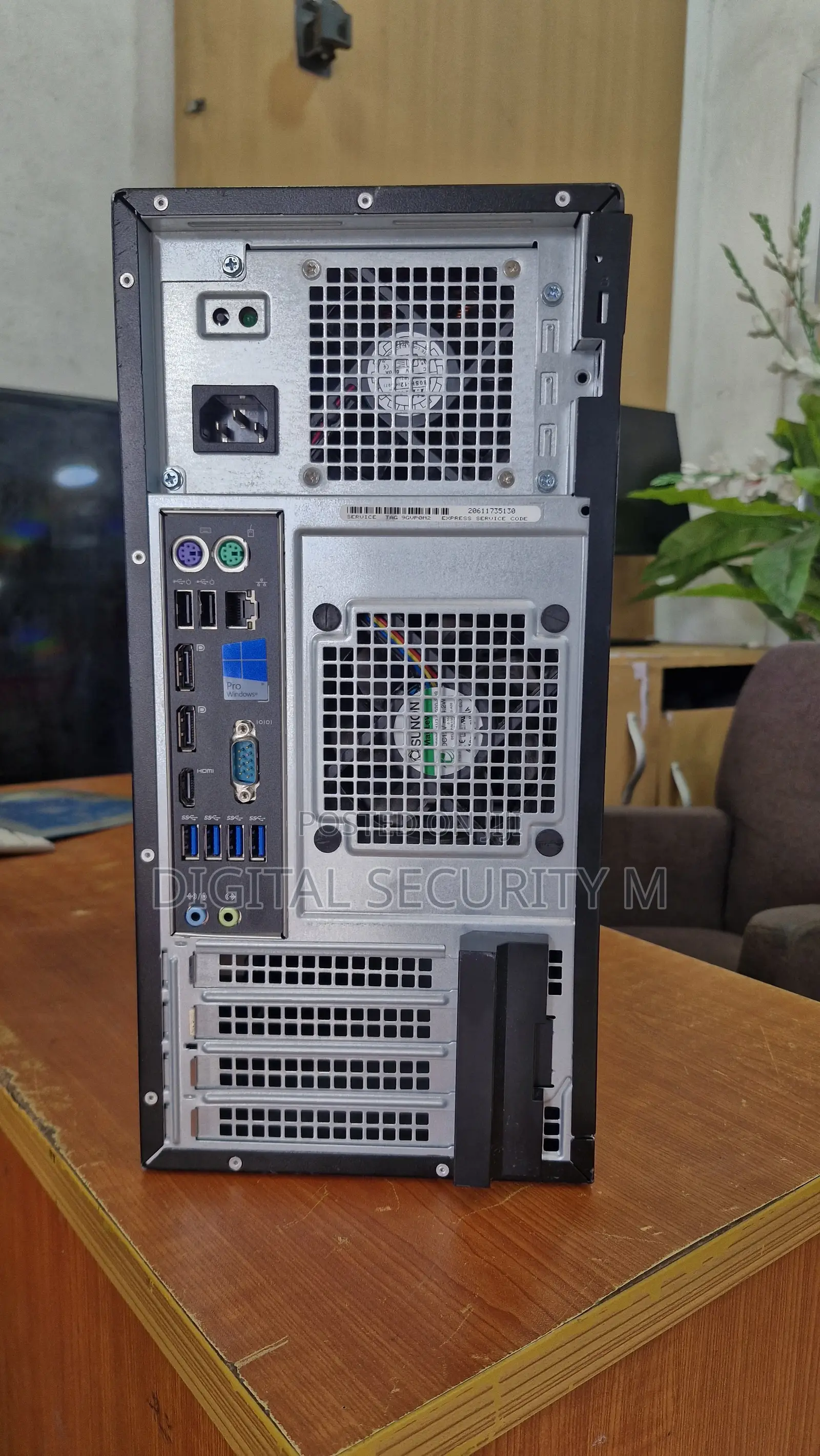Desktop Computer Dell Precision 3000 8GB Intel Core i5 HDD 1T
