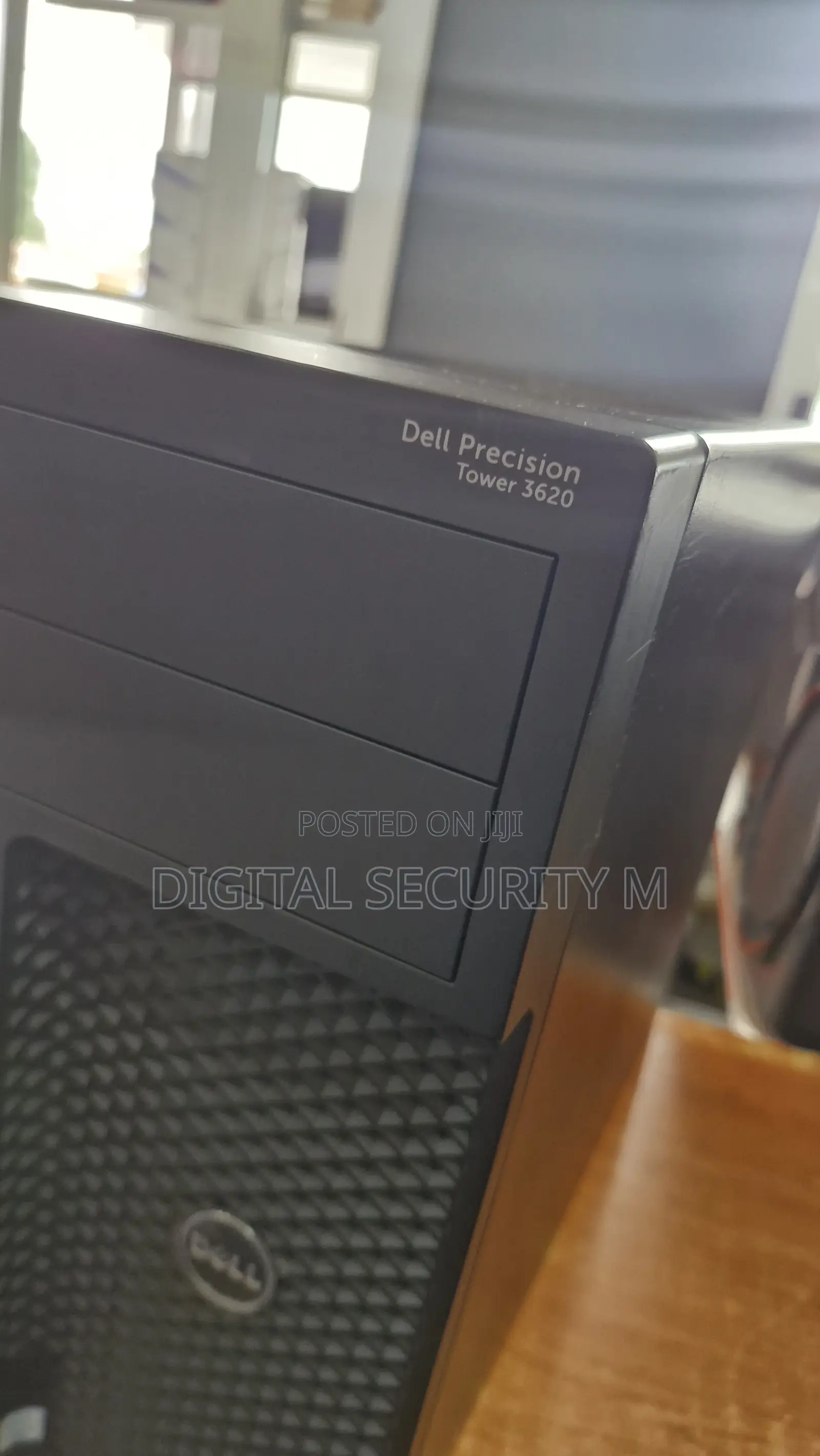 Desktop Computer Dell Precision 3000 8GB Intel Core i5 HDD 1T