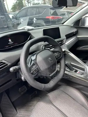 Peugeot 5008 1.6 BlueHDi 100 2018 Gray