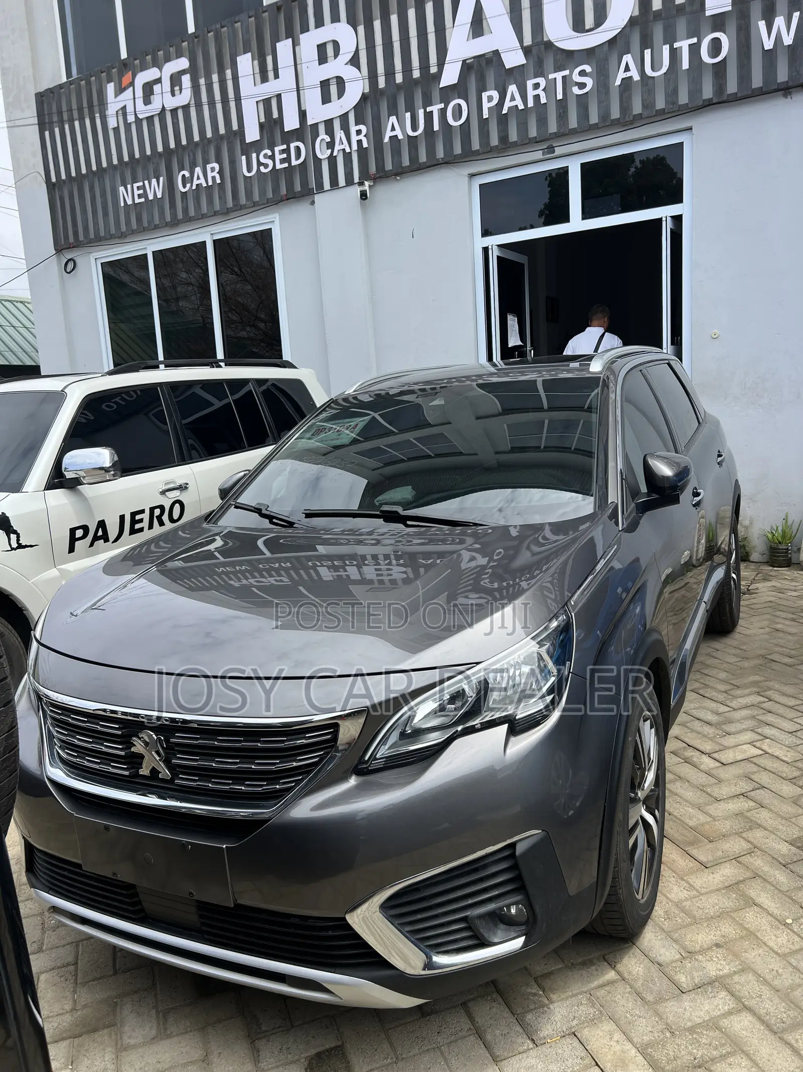 Peugeot 5008 1.6 BlueHDi 100 2018 Gray
