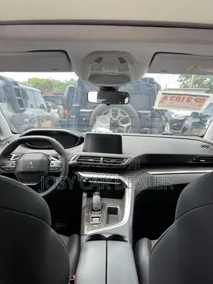 Peugeot 5008 1.6 BlueHDi 100 2018 Gray