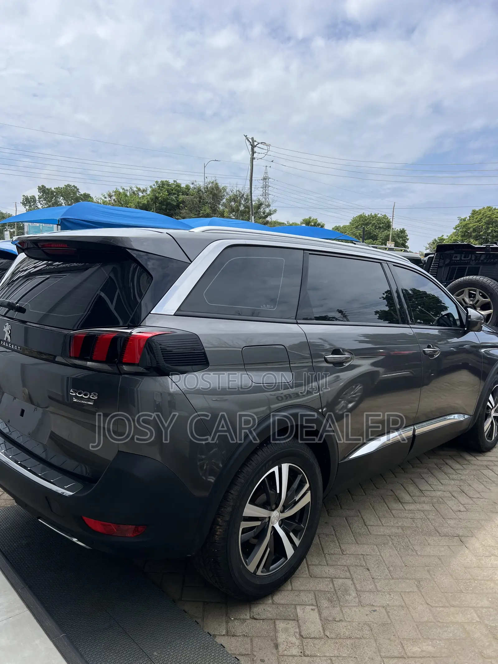 Peugeot 5008 1.6 BlueHDi 100 2018 Gray
