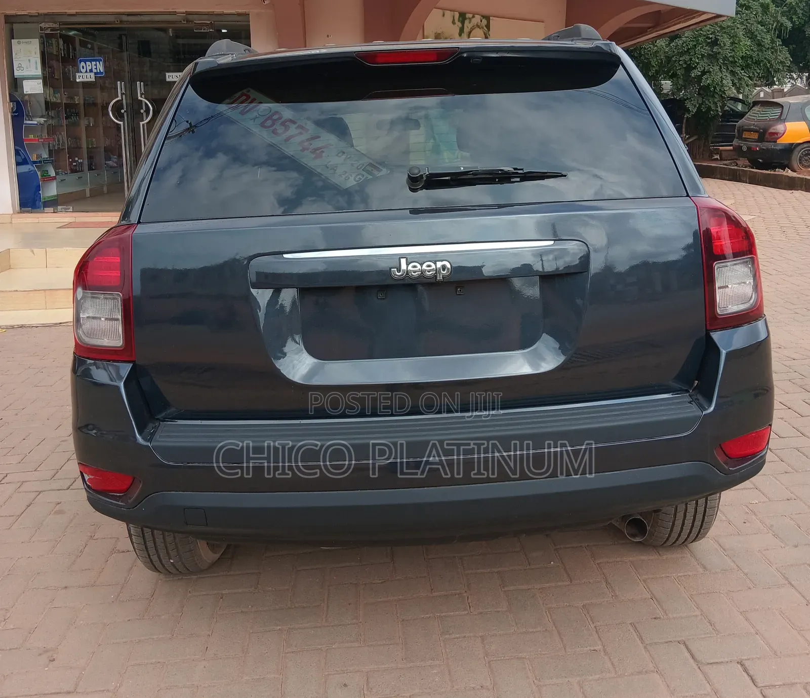 Jeep Compass High Altitude Edition 4dr SUV (2.0L 4cyl CVT) 2015 Gray