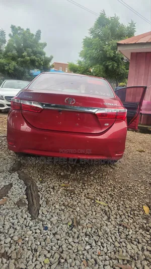 Toyota Corolla 2016 Red