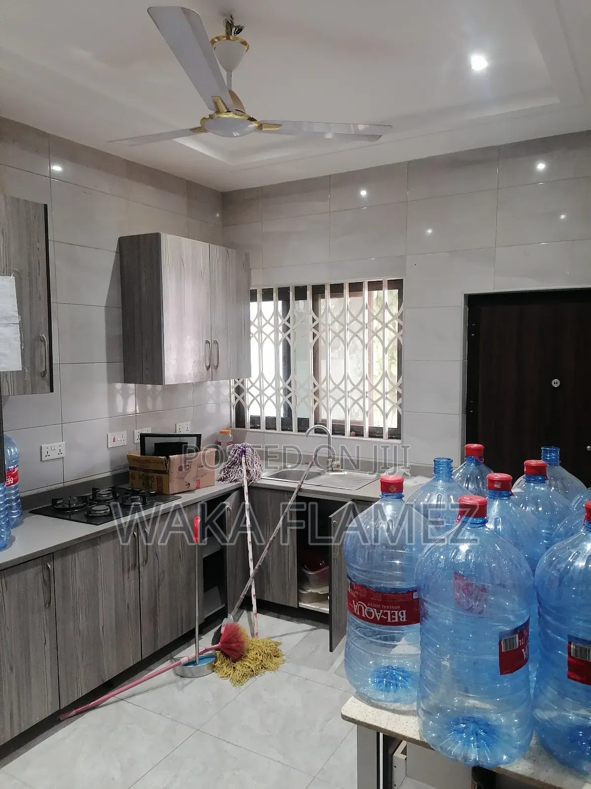 2bdrm Apartment in Kutunse, Amasaman for rent