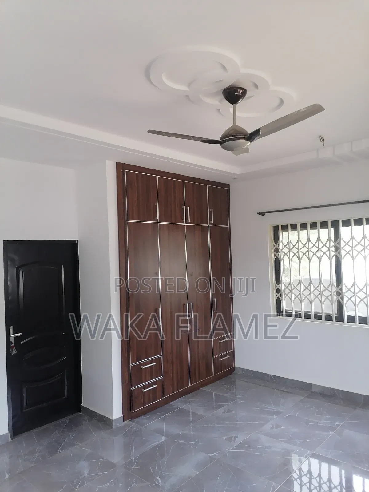 2bdrm Apartment in Kutunse, Amasaman for rent