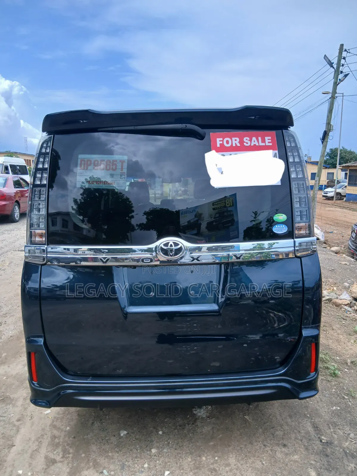Toyota Voxy 2022 Black