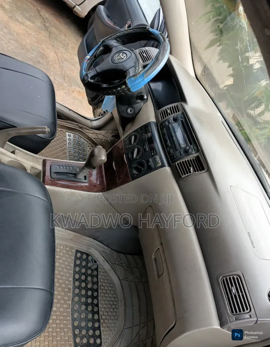 Toyota Corolla 2008 Ivory