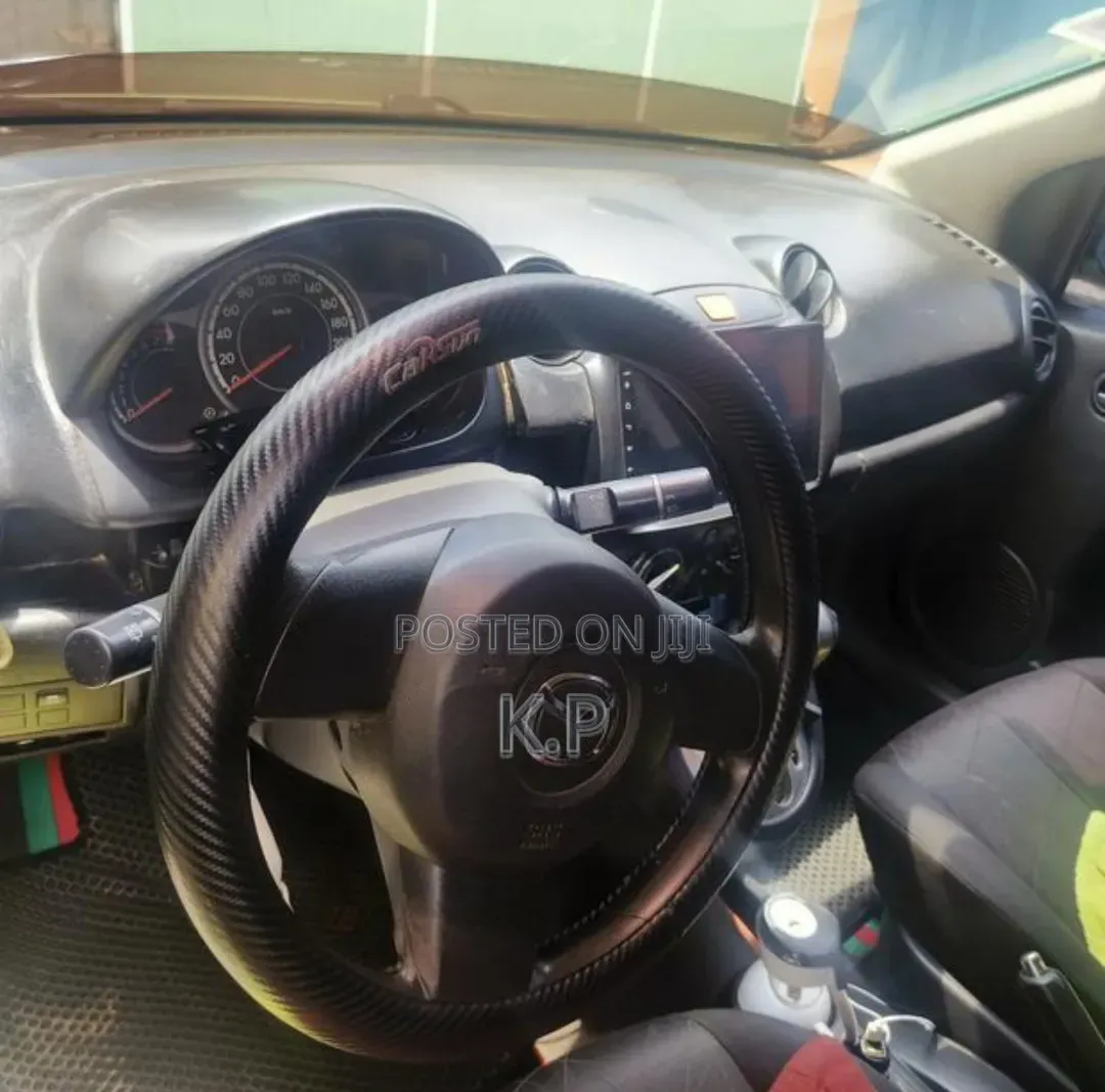 Mazda 2 2012 Green