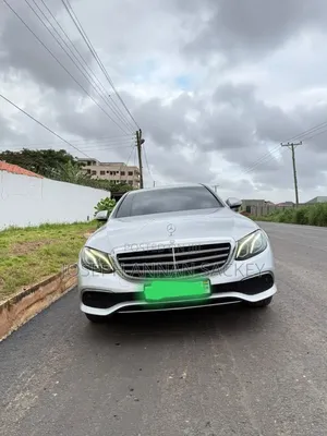 Mercedes-Benz E200 2020 Silver