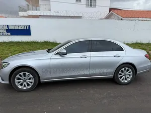 Mercedes-Benz E200 2020 Silver