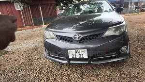 Toyota Camry 2014 Gray