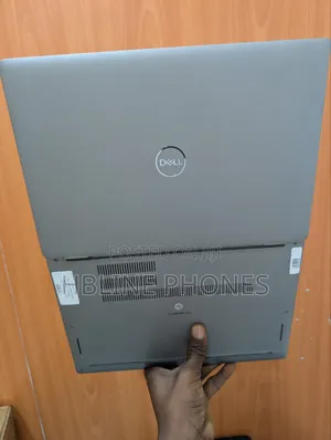 New Laptop Dell Latitude 5320 16GB Intel Core i5 SSD 256GB