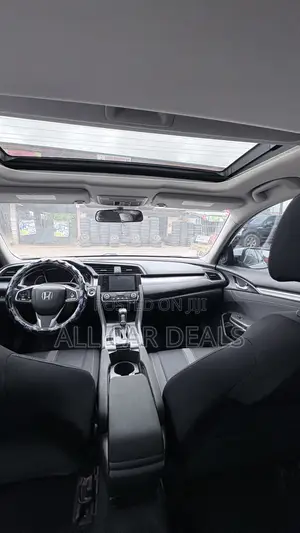 Honda Civic EX-L Sedan 2018 White