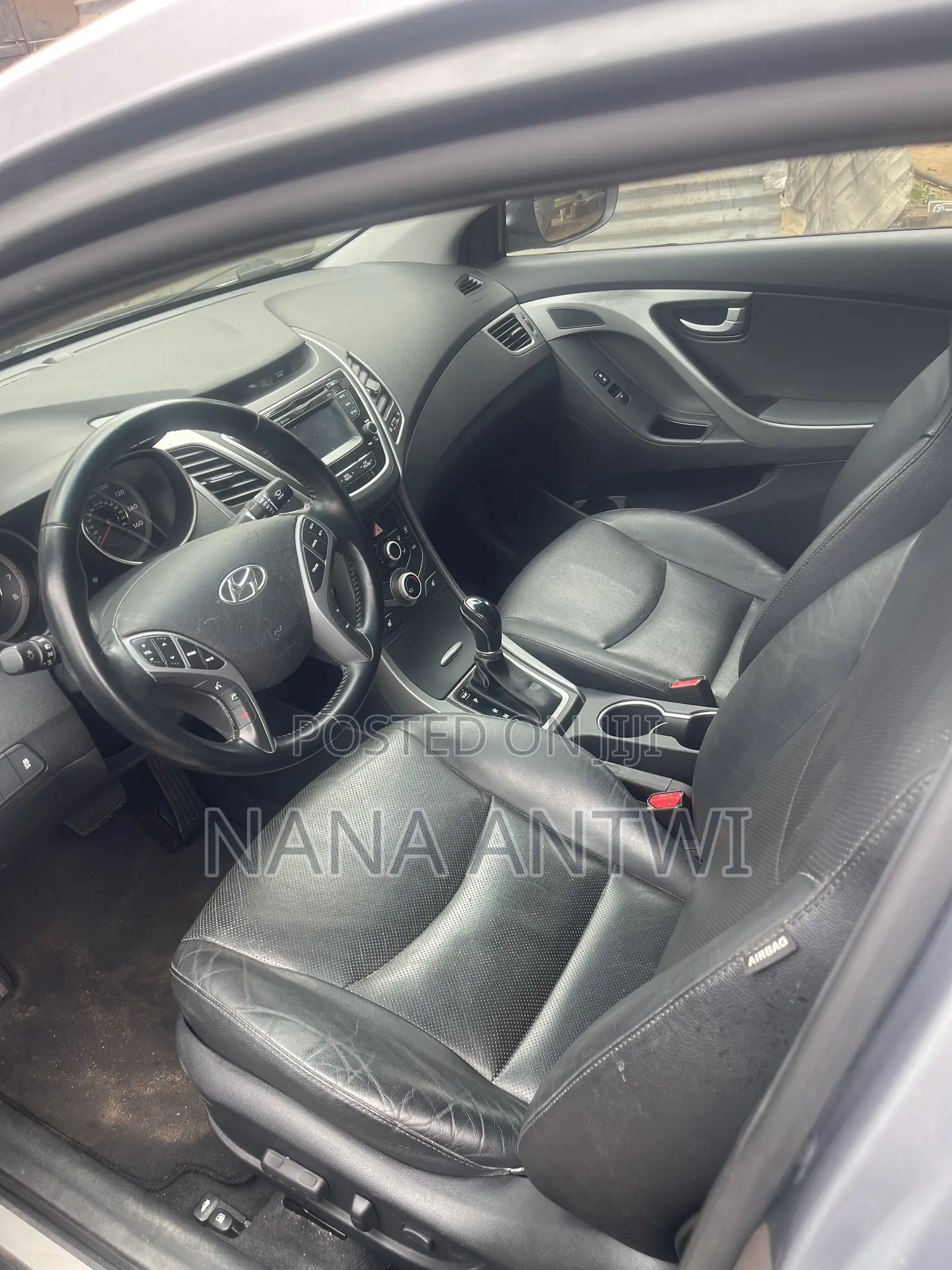 Hyundai Elantra Limited 4dr Sedan (1.8L 4cyl 6A) 2015 Silver