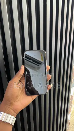 Apple iPhone 11 128 GB Black