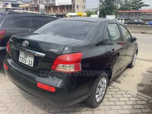 Toyota Yaris 2009 Black