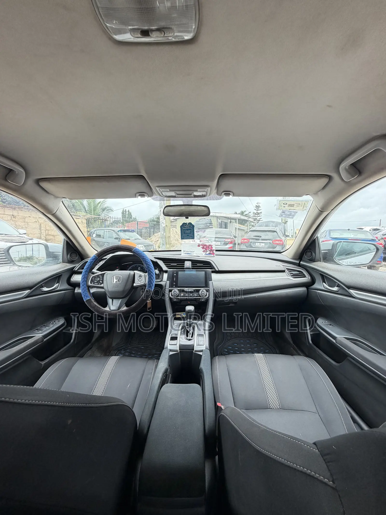 Honda Civic LX 4dr Sedan (2.0L 4cyl) 2017 Silver