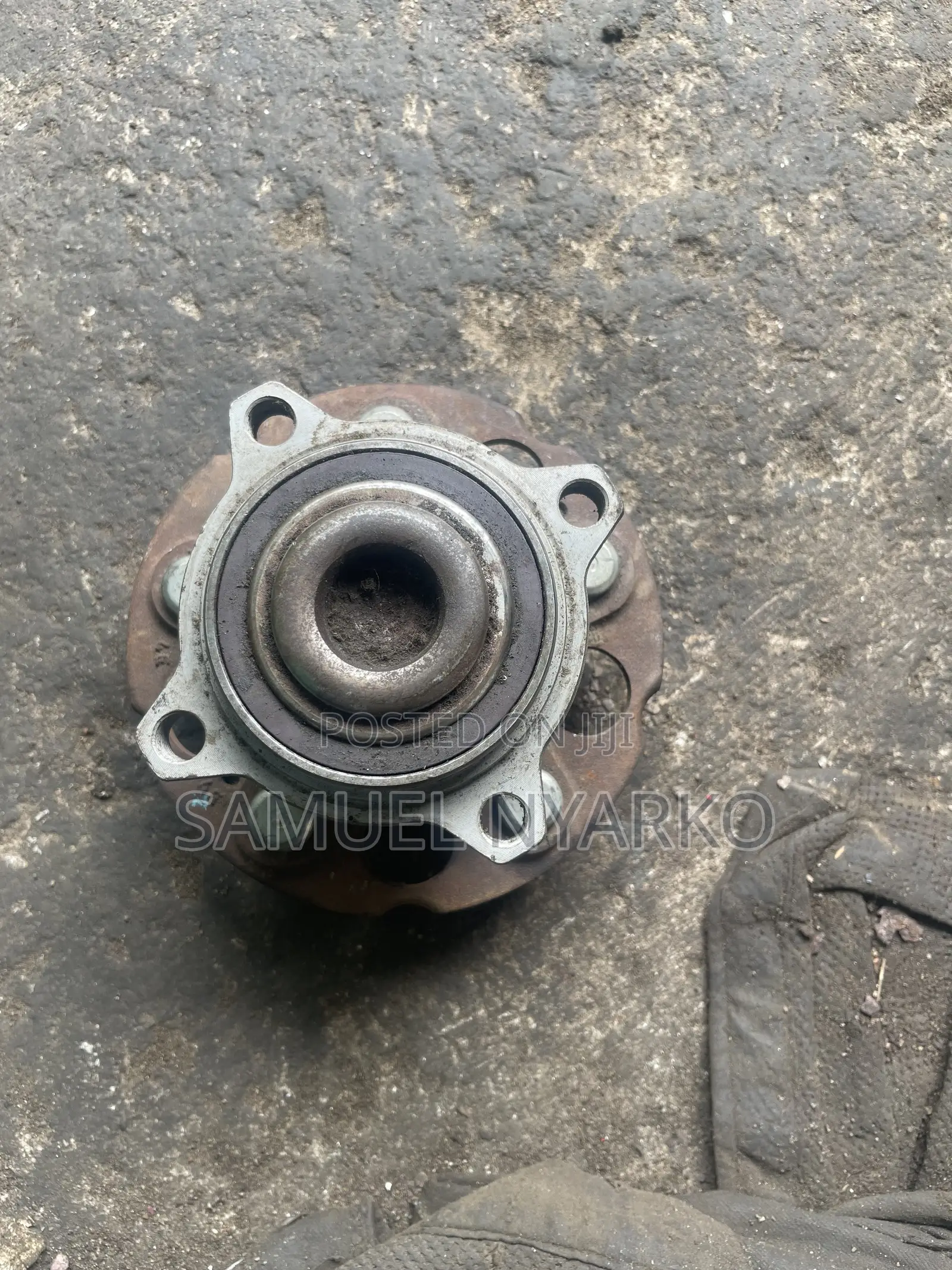 Honda CRV 2008 Back Free Hub 2x4
