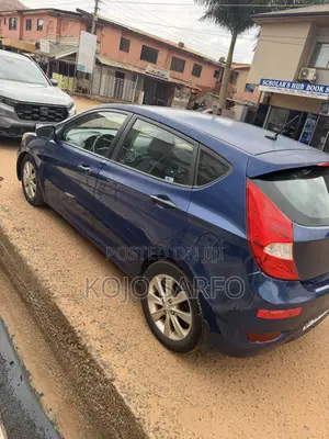Hyundai Accent GS Automatic 2012 Blue