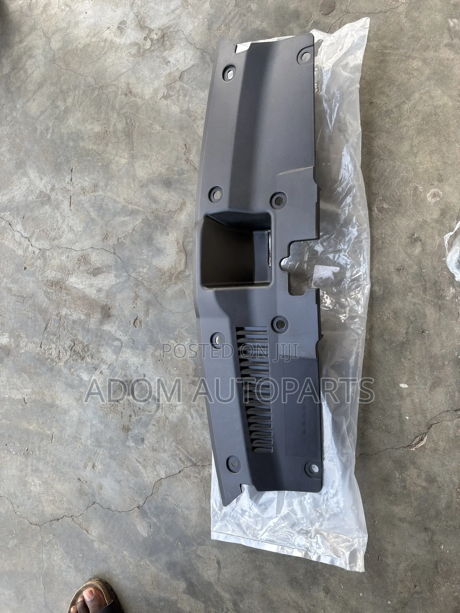 Honda CRV Radiator Panel 2017 2018 2019 2020 2021 2022