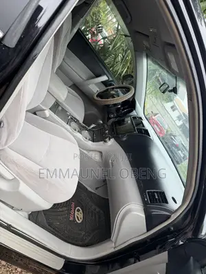 Toyota Highlander 2011 Black