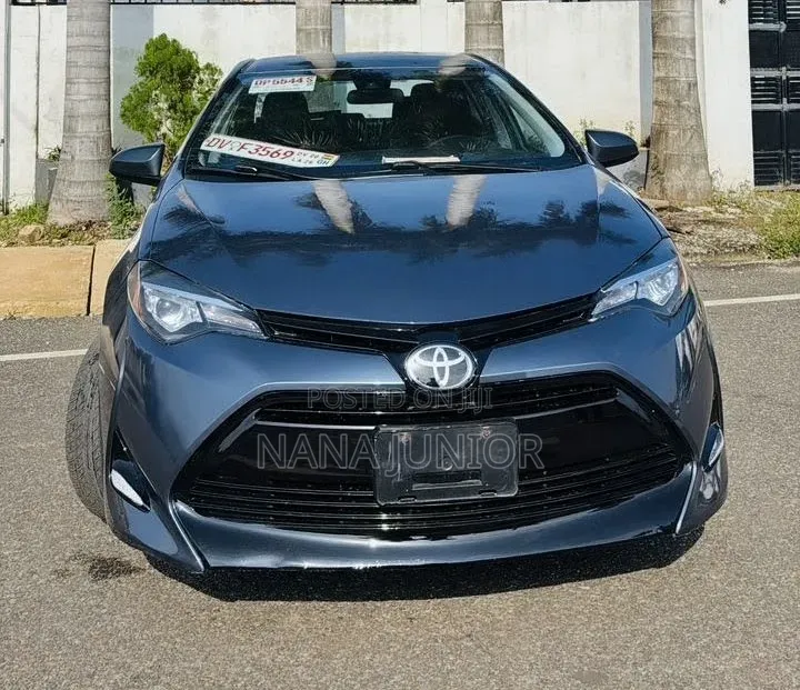 Toyota Corolla 2017 Blue