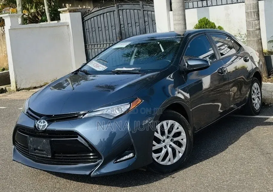 Toyota Corolla 2017 Blue