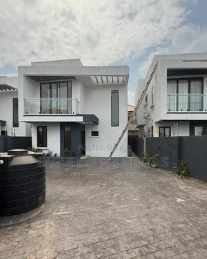 3bdrm House in Nmai-Dzorn for sale