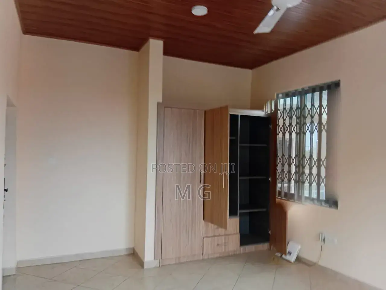 2bdrm Apartment in Savana C25, Tema Metropolitan for rent
