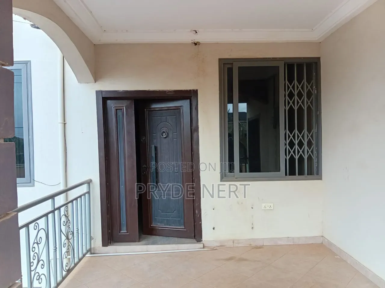 2bdrm Apartment in Savana C25, Tema Metropolitan for rent