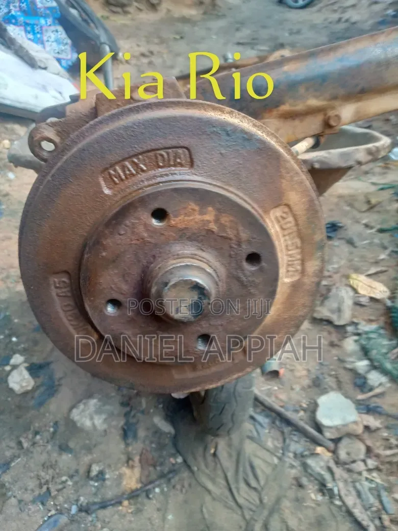 Kia Rio Old Type Back Hub