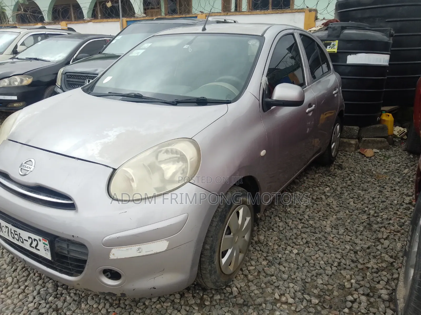 Nissan March 2010