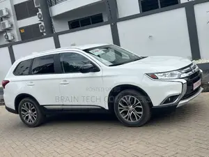 Mitsubishi Outlander 2.4 PHEV AWD 2017 White