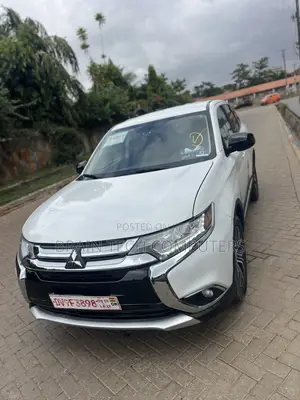 Mitsubishi Outlander 2.4 PHEV AWD 2017 White