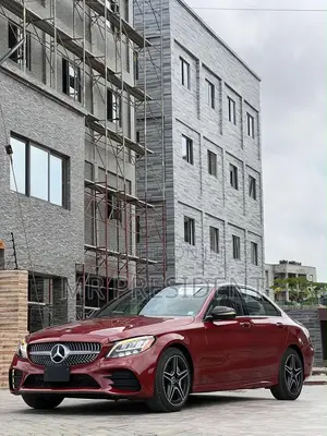 Mercedes-Benz C300 2020 Burgundy