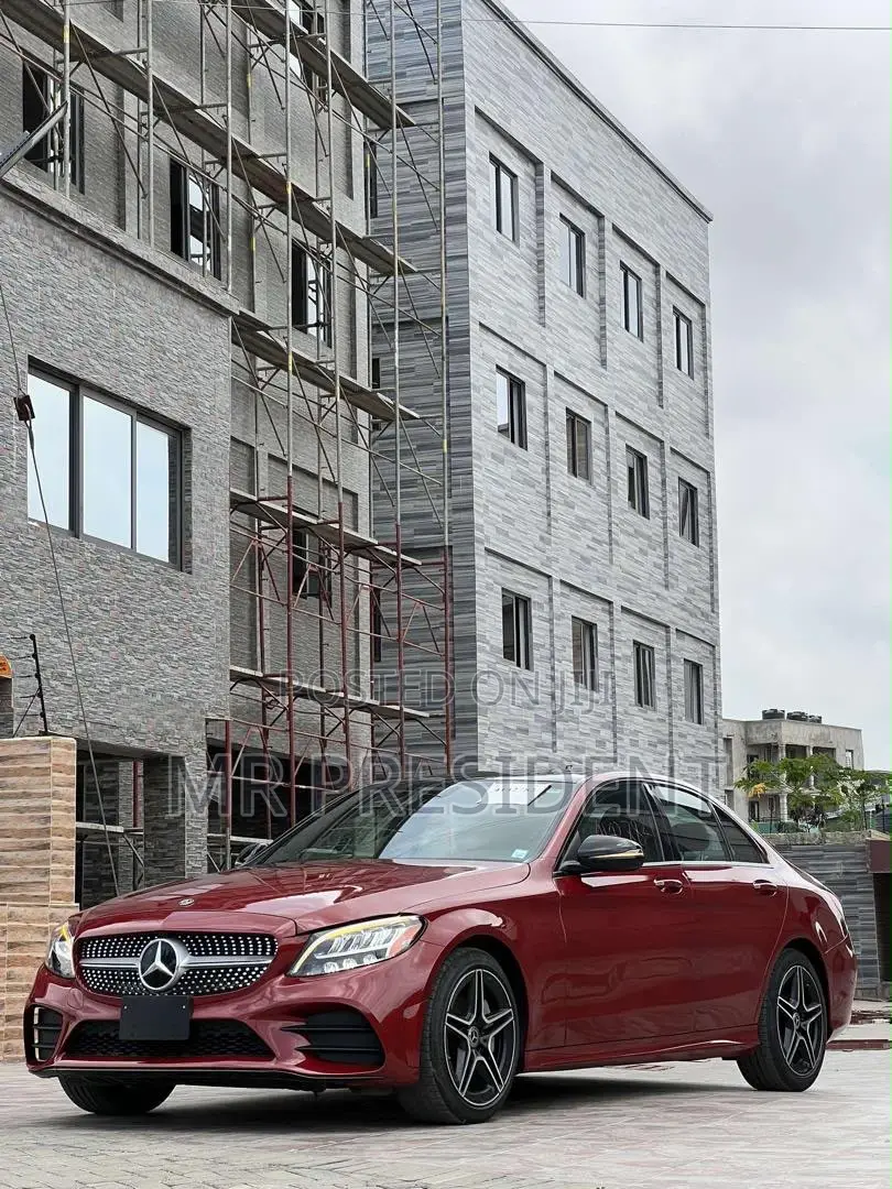 Mercedes-Benz C300 2020 Burgundy
