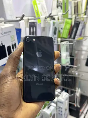 Apple iPhone 8 128 GB Black