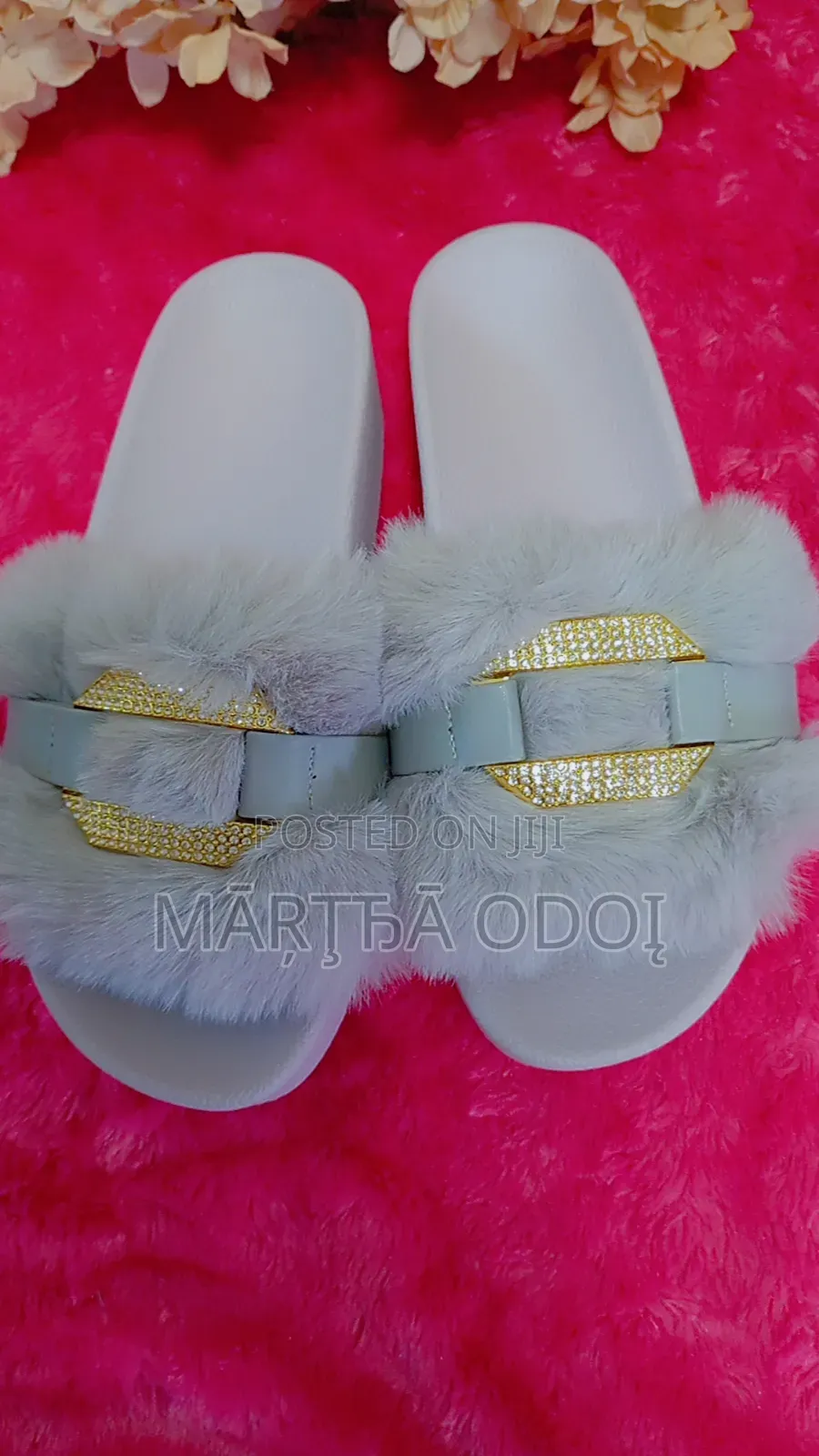 Ladies Footwear.