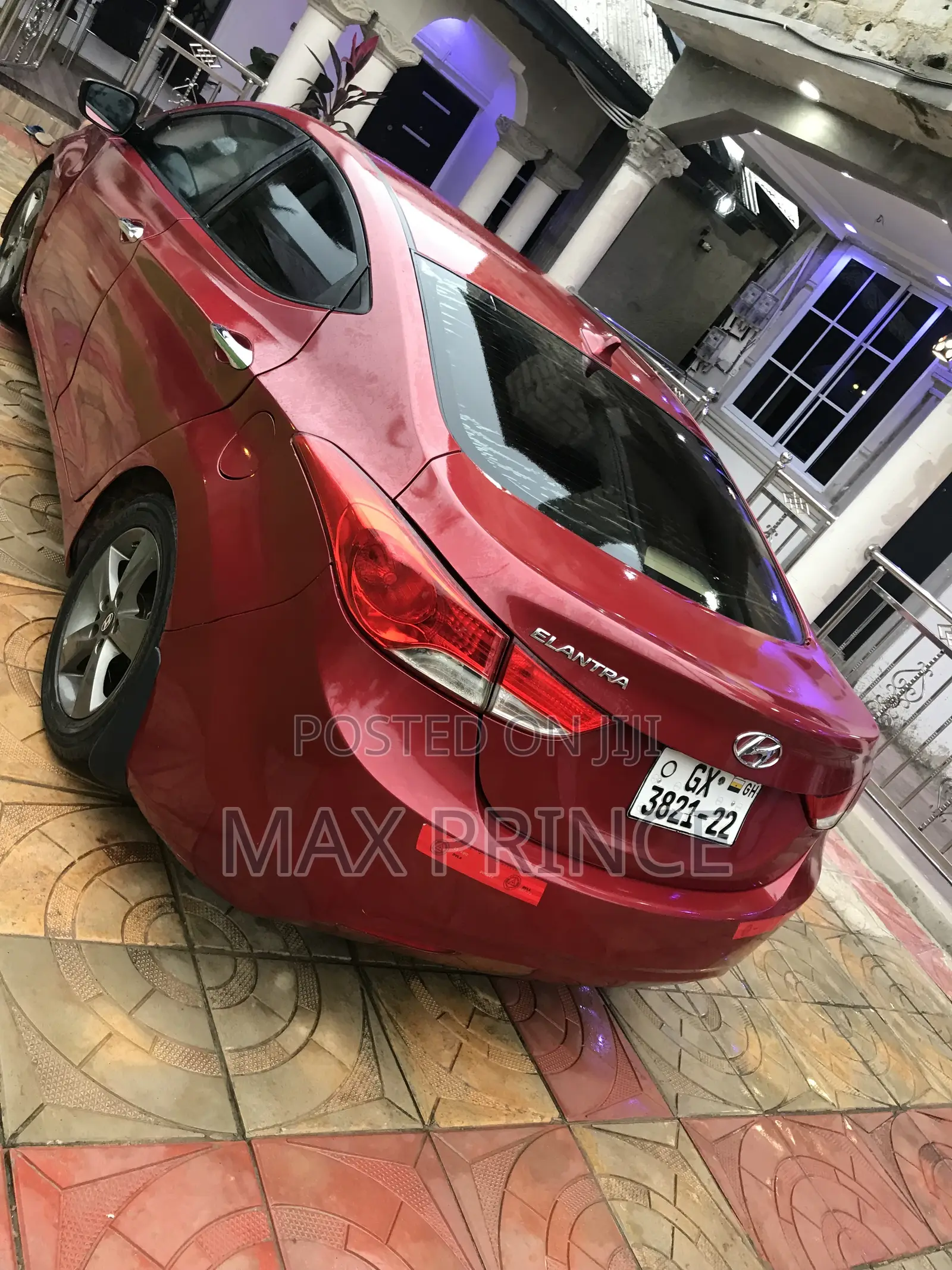 Hyundai Elantra GLS Sedan FWD (1.8L 4cyl 6A) 2013 Red