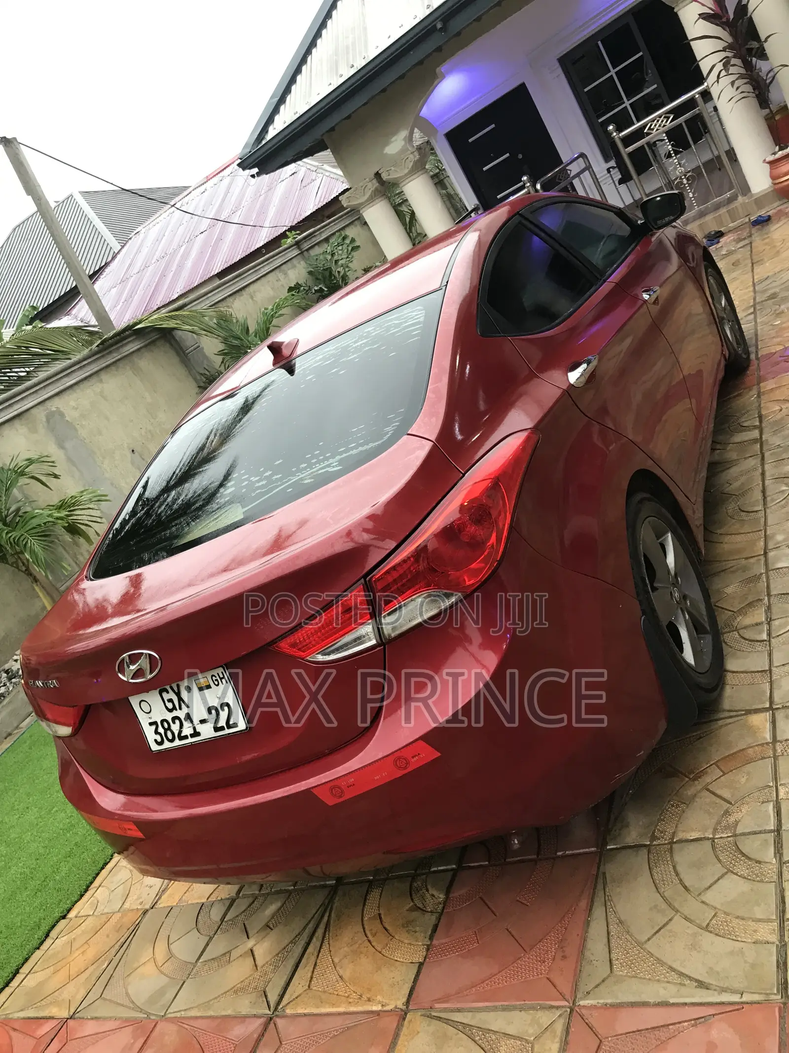 Hyundai Elantra GLS Sedan FWD (1.8L 4cyl 6A) 2013 Red