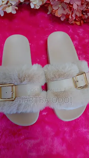 Ladies Footwear.
