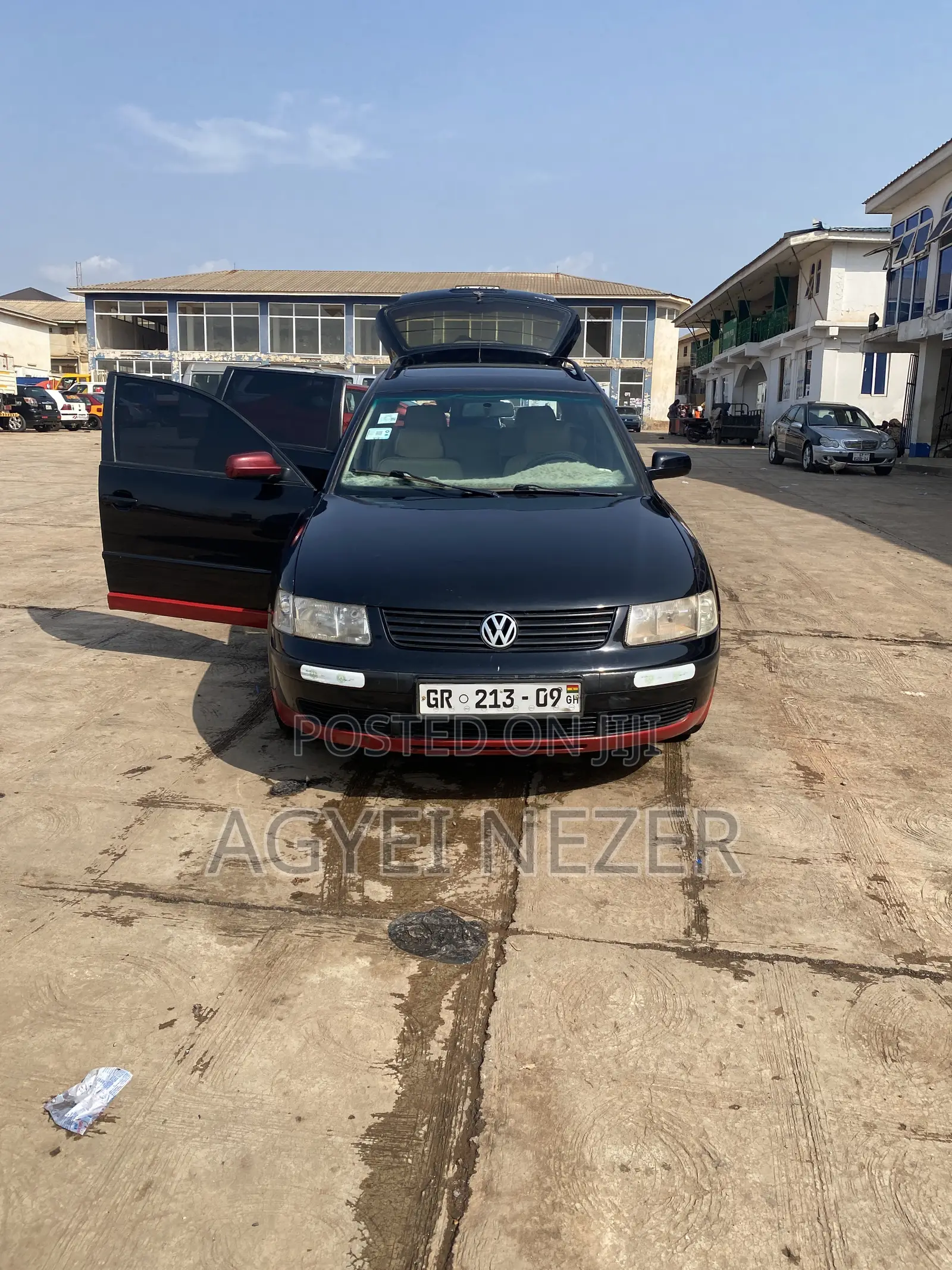 Volkswagen Passat GLS Station Wagon 1998 Black