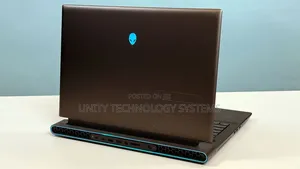 New Laptop Alienware 18 Area-51 32GB AMD Ryzen 9 SSD 2T