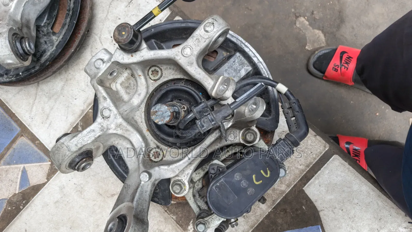 2021 Hyundai Nexo Back Hub Complete