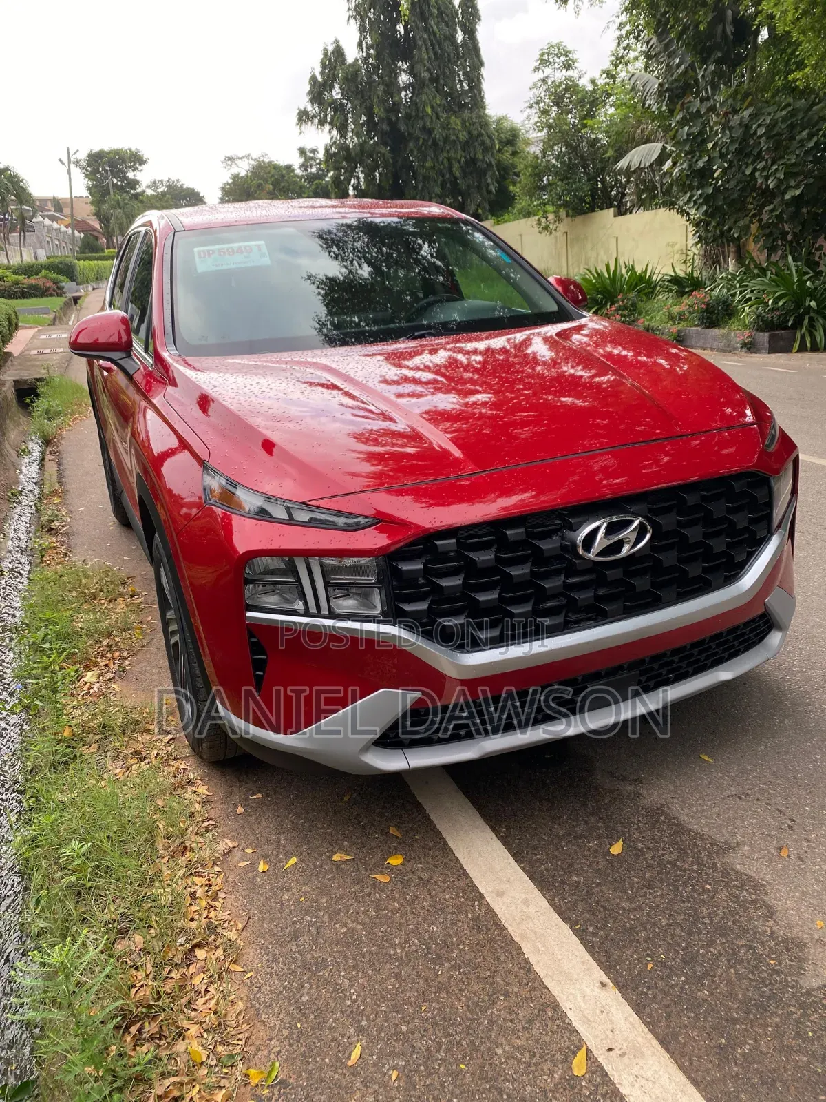 Hyundai Santa Fe SE 2021 Red